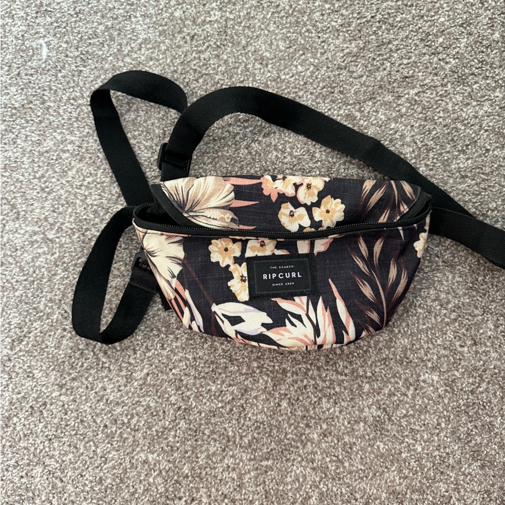 Rip Curl Black and Cream Floral Waist Bag